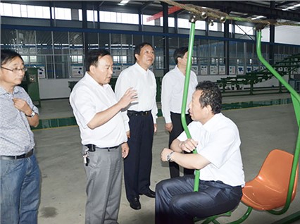 中國煤炭機(jī)械工業(yè)協(xié)會理事長張勇蒞臨我公司檢查、指導(dǎo)工作